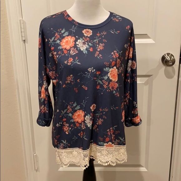 love on a hanger Tops - Love on a Hanger mixed media shirt